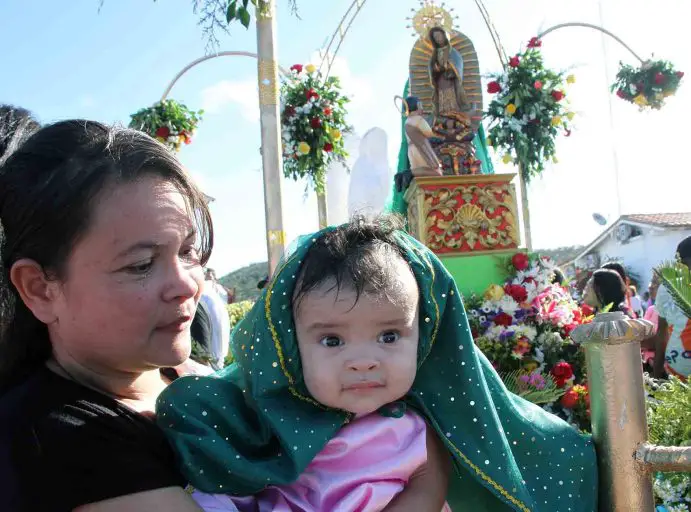 La Marcha de la Fé volvió a congregar al pueblo falconiano en Coro y La Vela para expresar su devoción por la virgen de Guadalupe.
