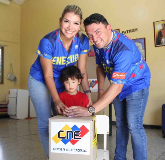 El alcalde Miranda, Henry Hernández, significó la rapidez del proceso para agilizar el fluir de los votantes en los centros de votación de la ciudad capital.