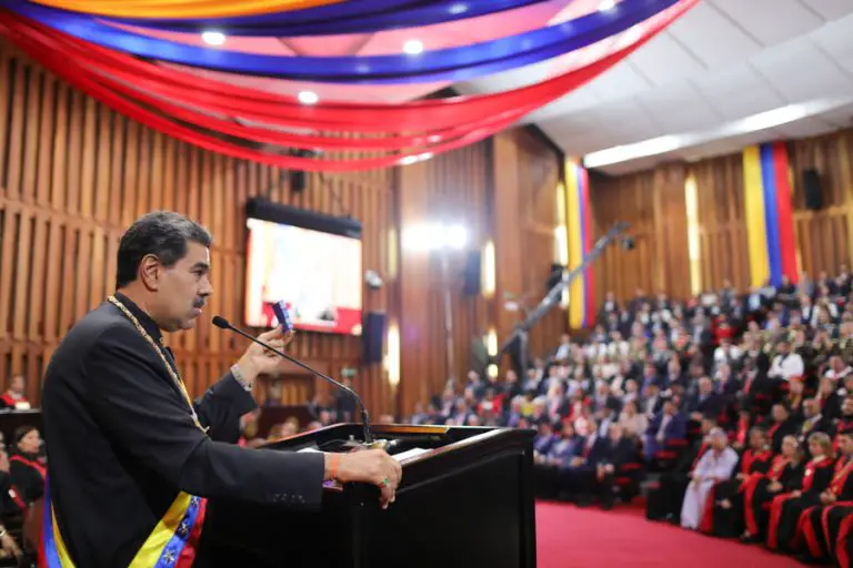 Nicolás Maduro: «Debemos avanzar en la modernización del sistema de justicia»