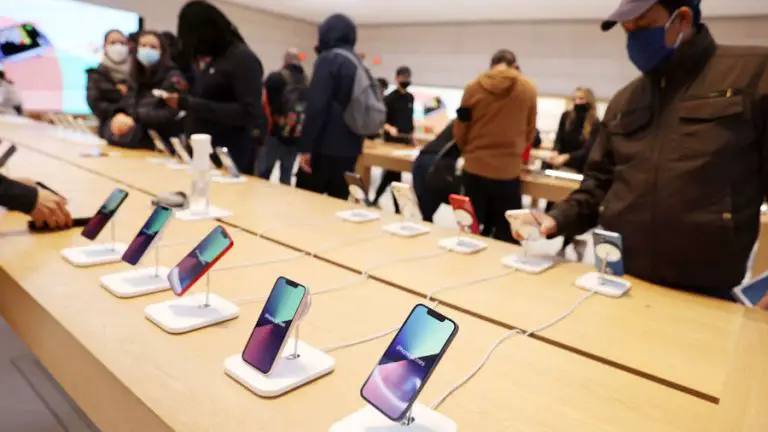 Apple supera por primera vez a Samsung en ventas de “smartphones”