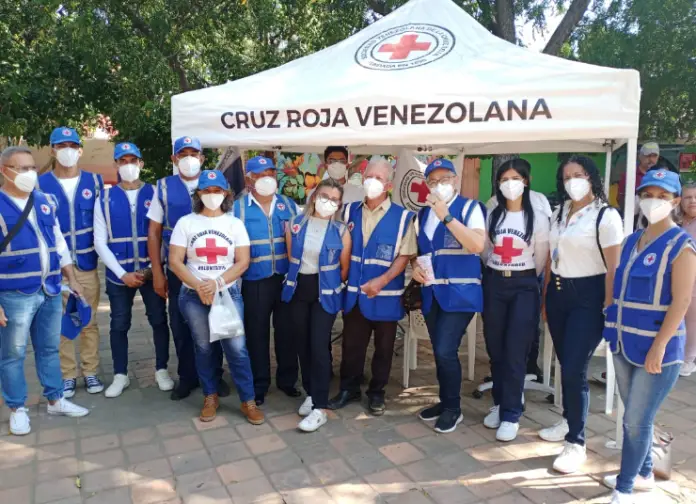 La Cruz Roja Venezolana celebró en Coro su 129 aniversario con jornada de toma de presión arterial gratuita en el paseo la Alameda