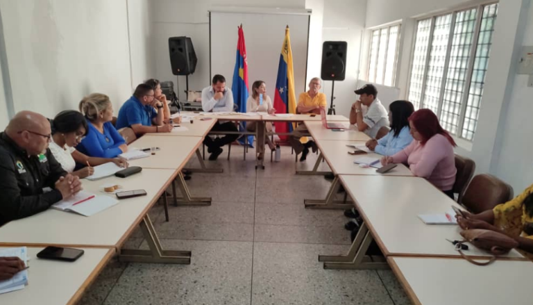 Sector universitario con la Misión Venezuela Mujer en Falcón