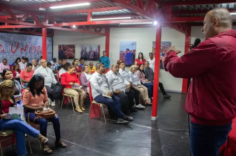 El Partido Socialista Unido de Venezuela en Falcón sostuvo una reunión en la sede del partido, para conformar el Comité de Transformación Nacional.