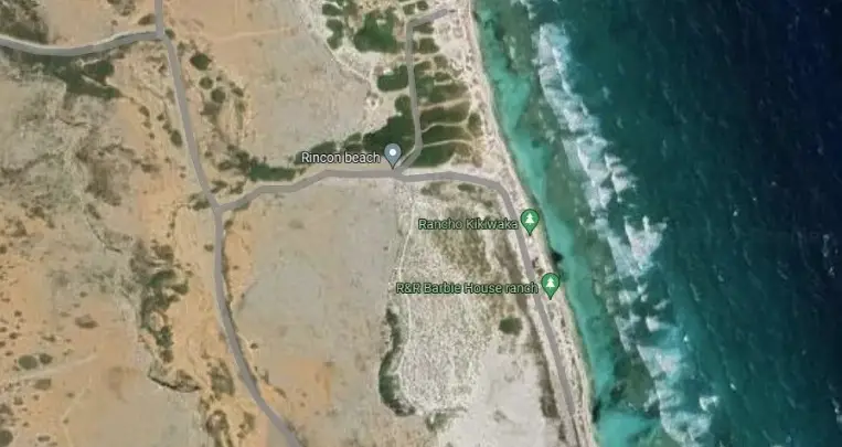 Organismos de seguridad de la isla de Aruba encontraron una embarcación abandonada con combustible, de acuerdo a información suministrada por el medio antillano 24ora.