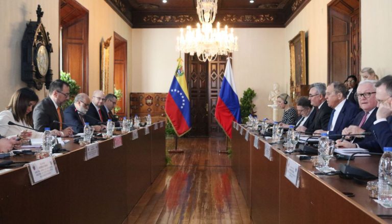 Rusia y Venezuela afianzan relación y cooperación