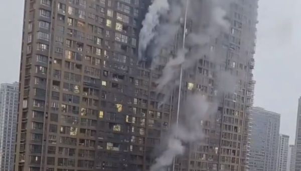 LO ÚLTIMO | Incendio en China deja 15 muertos