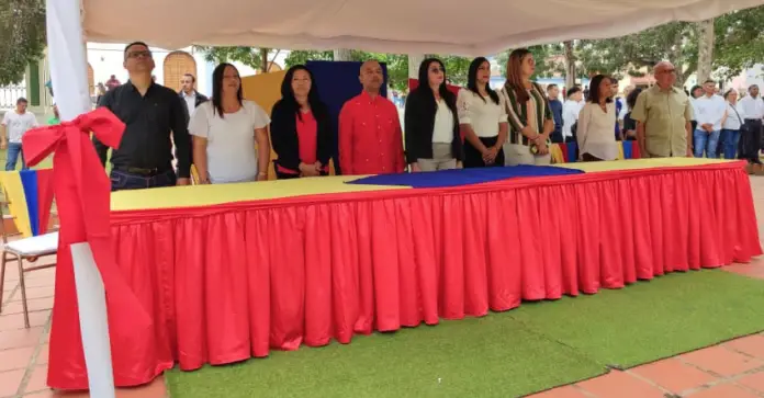 El Municipio Federación conmemoró los 165 años del inicio de la Guerra Federal con un acto solemne en la plaza Bolívar de Churuguara.