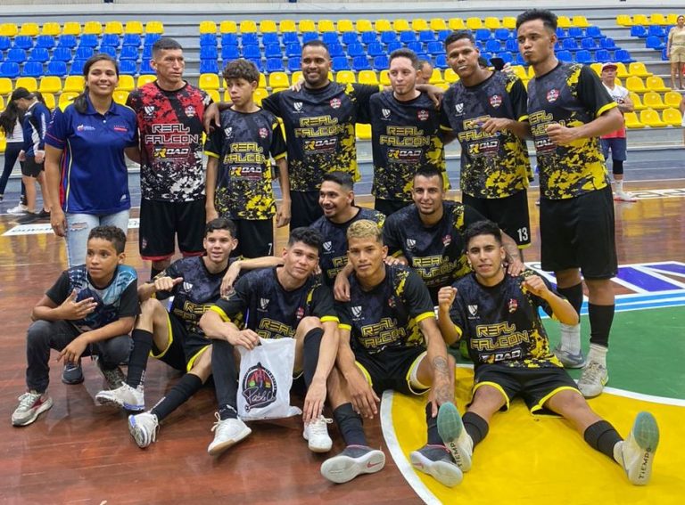 Nuevo Día se alza con la Copa Élite Futsal