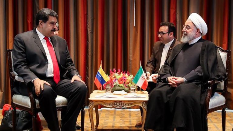 Venezuela e Irán buscan mejorar alianza petrolera