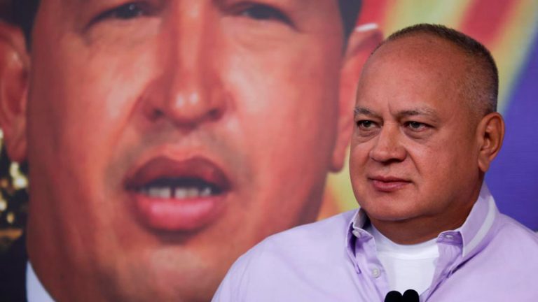 Cabello: “La oposición venezolana es inepta y tienen que hacerle la campaña”