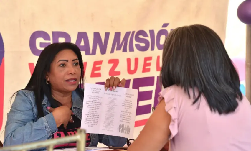 Más de 220 falconianas fueron atendidas en una jornada integral de salud de la Gran Misión Venezuela Mujer, realizada en el Hospital "José María Espinoza, de Coro" .