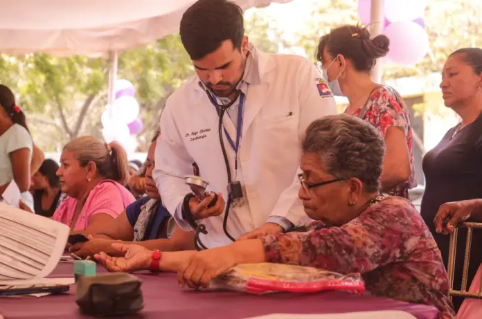 Más de 220 falconianas fueron atendidas en una jornada integral de salud de la Gran Misión Venezuela Mujer, realizada en el Hospital 