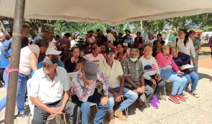 Este sábado el censo e inscripción de cultores del municipio Federación en la Misión Venezuela Patria Querida se llevó adelante con una muestra autóctona.