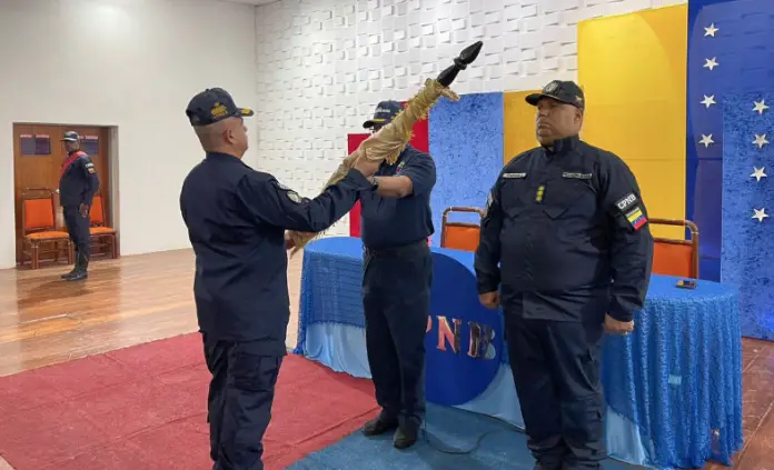 El Cuerpo de Policía Nacional Bolivariana realizó la transmisión de mando al nuevo comandante del CCPE Falcón, coronel Óscar Enrique Pacheco Montilla.