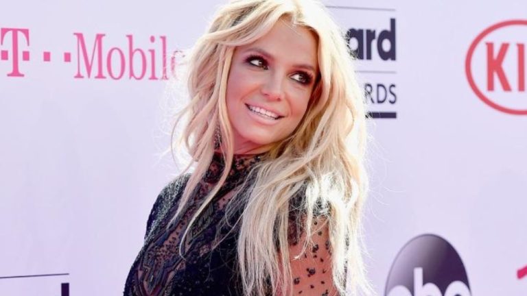 Britney Spears: “Mirar hacia atrás es difícil a veces”