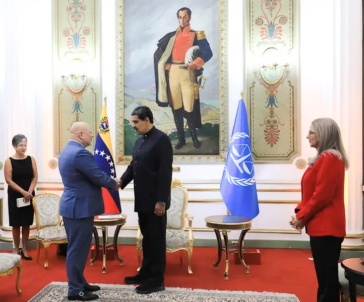 Fiscal de la CPI Karim Khan se reúne con el presidente Maduro