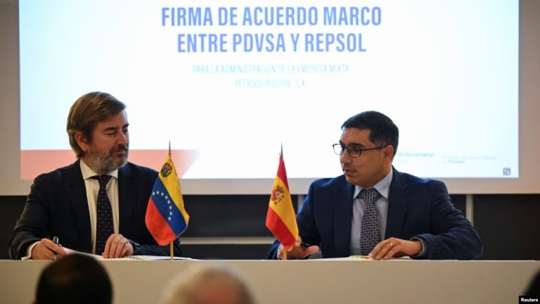 Pacto PDVSA-Repsol busca mayor producción de crudo venezolano