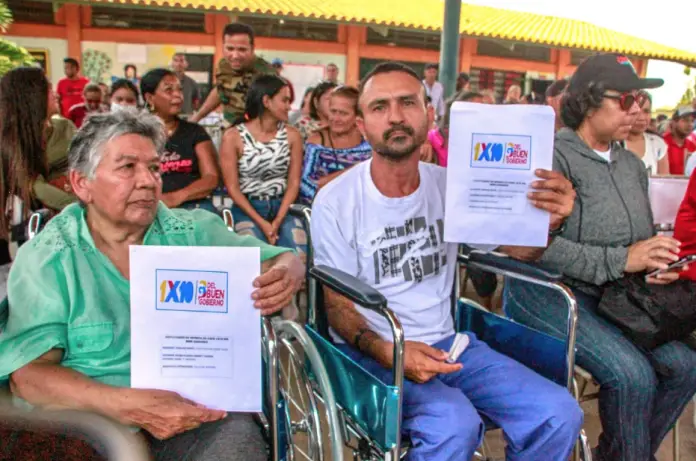 Una nueva jornada de respuestas del 1x10 del Buen Gobierno se efectuó este domingo en la comunidad Judibana del municipio Los Taques.