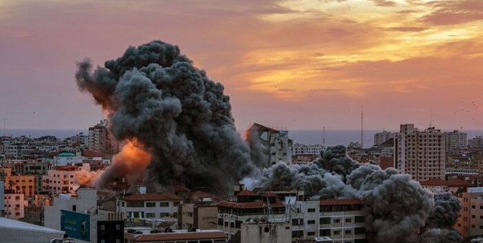 Muertos en Gaza rozan ya los 33.800 tras bombardeos israelíes