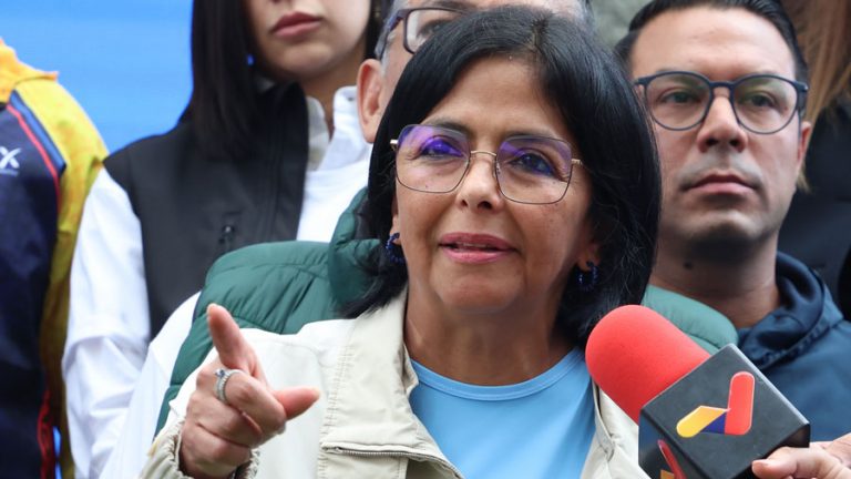 Delcy Rodríguez: las sanciones de EE. UU. y Europa afectan a las familias venezolanas