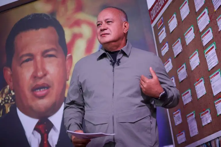 Diosdado Cabello duda de la salud de González Urrutia (Video)