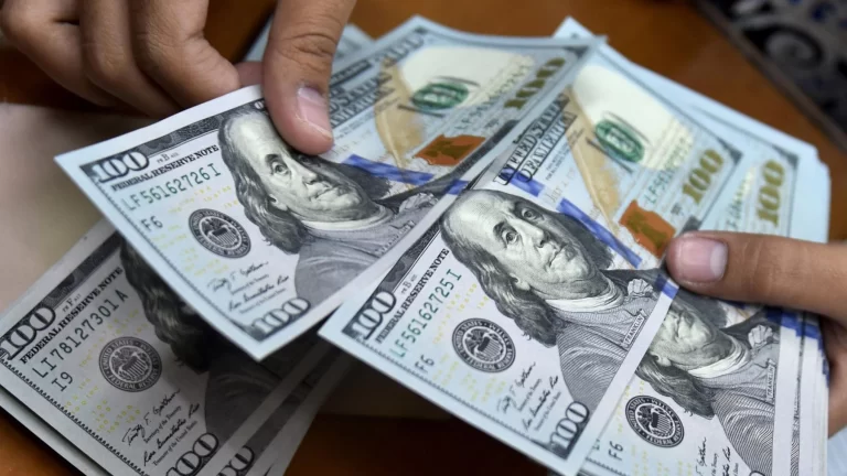 Cotización del dólar arranca esta semana en Venezuela así