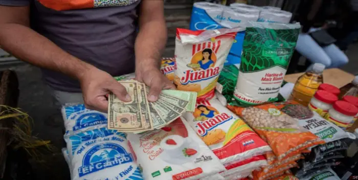 Canasta alimentaria requiere 167,59 salarios mínimos para adquirirla
