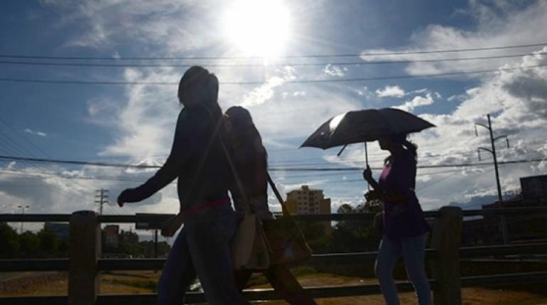 Bolivia declara alertas por alza de temperaturas y vientos