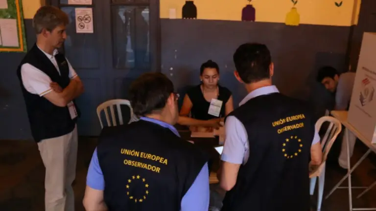 Foro Cívico pide reconsiderar la medida contra observadores de la UE