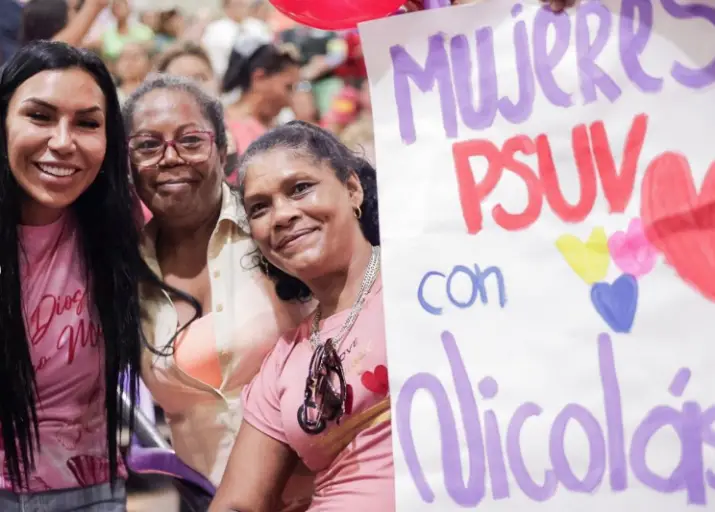 Con una masiva asistencia que llenó el ateneo Rubén Ismael Padilla de Punto Fijo, las mujeres de Carirubana ratificaron que están claras de cara al 28 de julio.