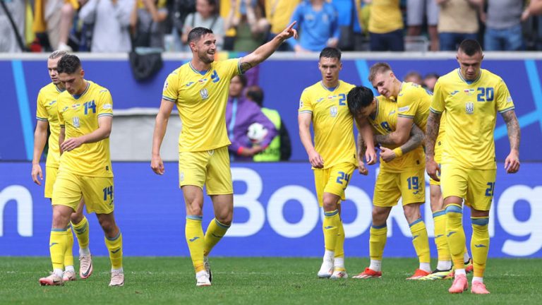 Ucrania revive en la Eurocopa con una remontada ante Eslovaquia