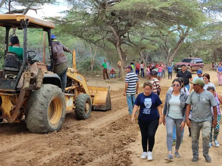 Churuguara | Mejoras de la vialidad agrícola de Barrio Nuevo