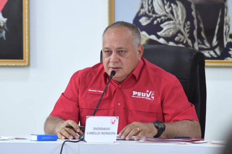Diosdado Cabello: “Aquí las elecciones las organiza el CNE, no es Súmate”