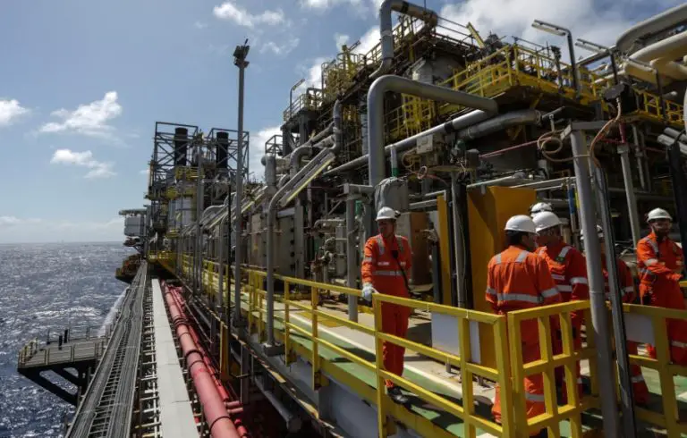 EE. UU. renueva licencia para que Venezuela exporte gas