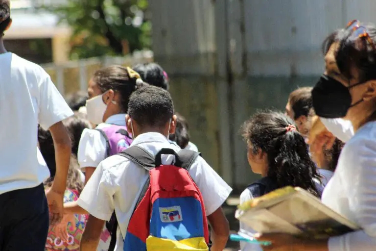 Dos de cada 10 niños en Venezuela son analfabetas, reveló un estudio
