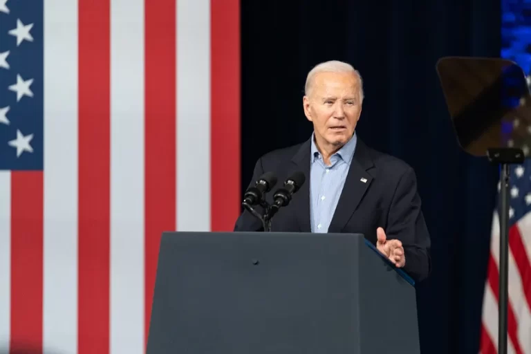 Campaña de Biden desmiente rumores sobre posible retiro de su candidatura