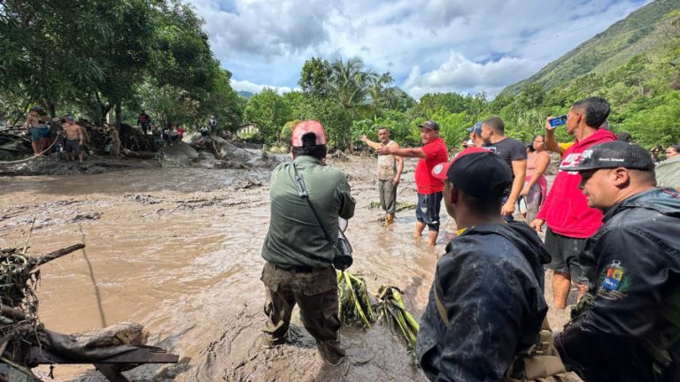 Cruz Roja venezolana despliega equipo para atender zonas afectadas en Sucre