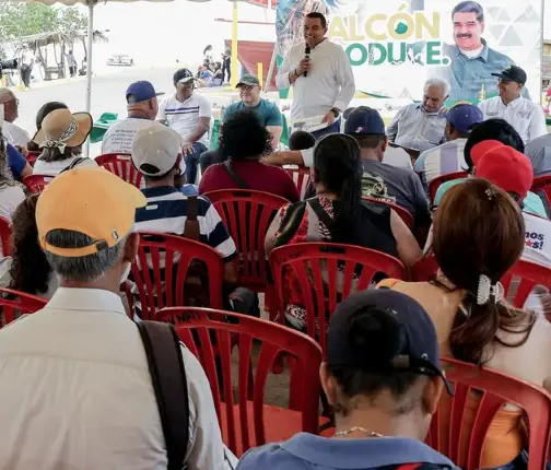Gobierno de Maduro reivindica a pescadores de Puerto Cumarebo