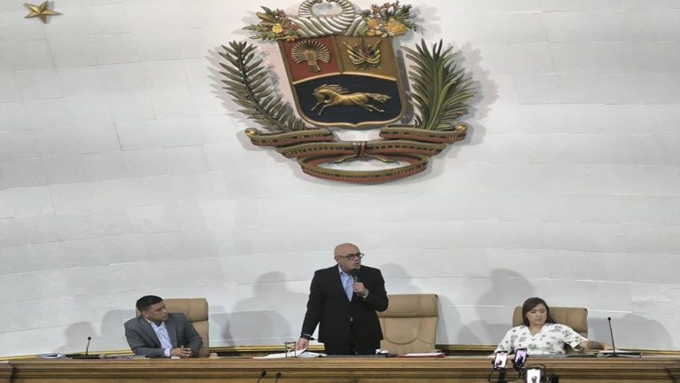 Jorge Rodríguez propone reforma a leyes electorales