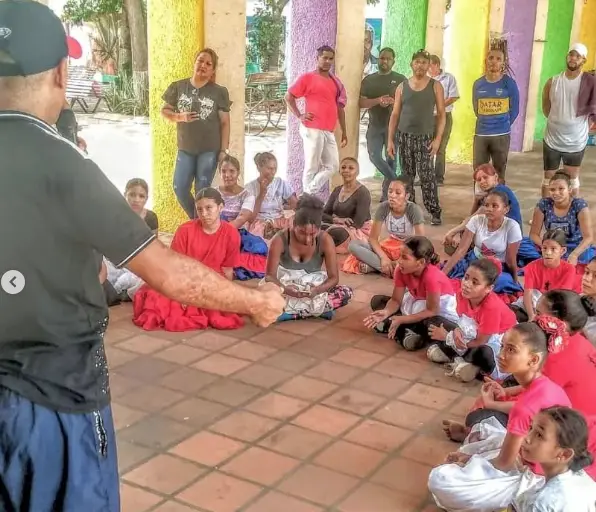 El taller de danza nacionalista que fue impartido por el reconocido Coreógrafo Venezolano Eduardo Silva culminó con total éxito en el Centro Histórico de Coro.