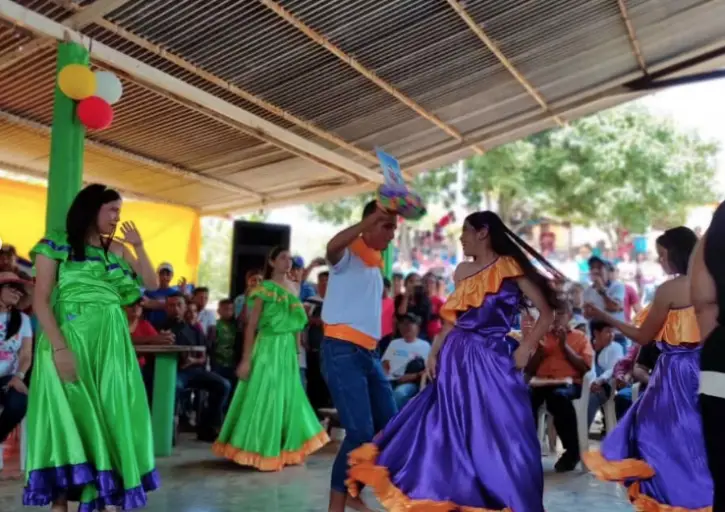 Este jueves los comuneros de los municipios Unión, Petit y Federación, de la Sierra falconiana tuvieron una asamblea comunera previa a la Consulta Popular.