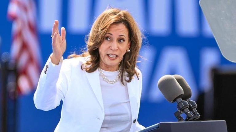 Kamala Harris explota contra los manifestantes antiisraelíes en un mitin (VIDEO)