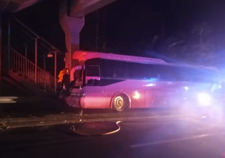 Panamá| Accidente de autobús deja 18 migrantes irregulares heridos