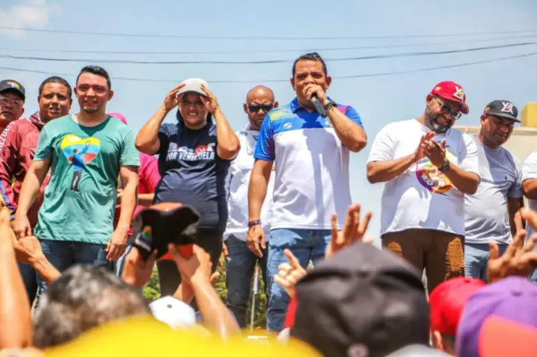 Claro en su convicción patriótica y revolucionaria, el pueblo del estado Falcón salió este sábado a la calle en defensa de la paz y en respaldo a Nicolás Maduro