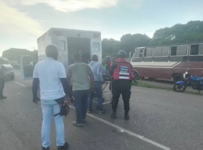 Un nuevo accidente de tránsito se registró en la ciudad de Coro, en esta oportunidad en la Variante José Leonardo Chirino, mejor conocida como la Variante Sur.