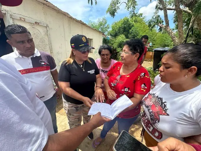 Tras los fuertes vientos registrados en la entidad, la fuerza trabajadora de Corpoelec restableció el servicio eléctrico en la jurisdicción colinense.