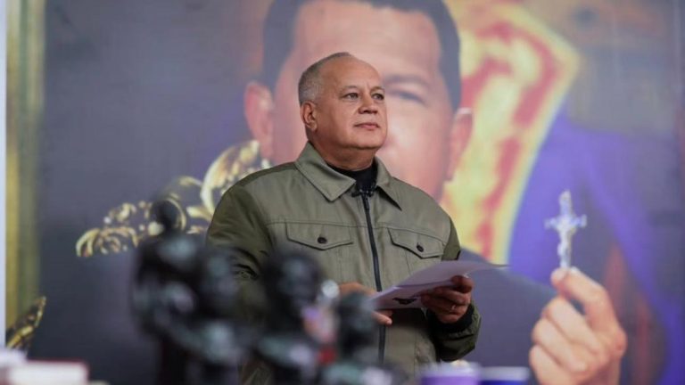 Diosdado Cabello: Edmundo González estaba desesperado por salir del país