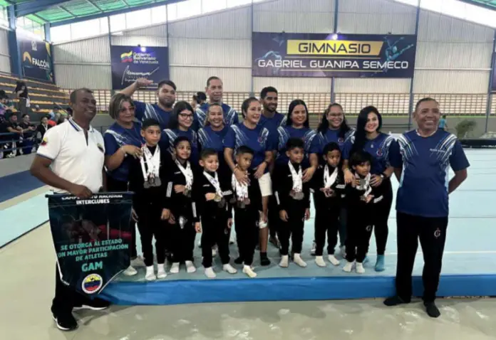 Falcón alcanzó un total de 20 medallas de Oro, 11 de Plata y 17 de Bronce en el pasado Campeonato Nacional de Gimnasia Artística Femenina y Masculina.