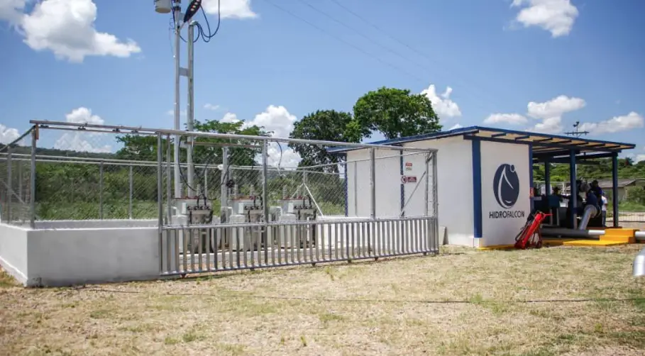 El gobernador Víctor Clark junto al poder popular dejó a su capacidad máxima la estación de bombeo “El Cristo” para suministrar agua hacia el centro de Mirimire.