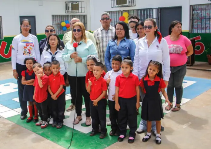 Este lunes los docentes del estado Falcón le dieron la bienvenida a los niños en espacios remozados y acondicionados para dar inicio al año escolar 2024-2025.